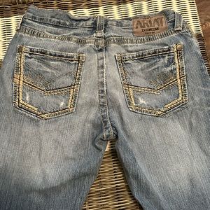 Ariat 29x32